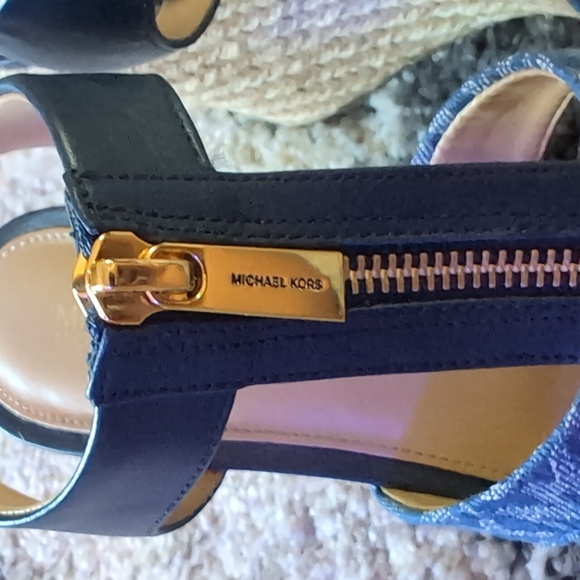 Wedge Sandals - Picture 6 of 6